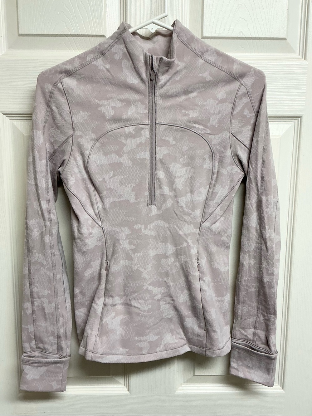 Lululemon Run Briskly 6 Heritage Camo Jacquard Silky White 1/2 Zip Pullover Top